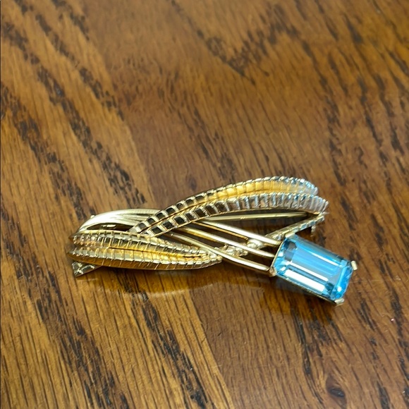 Vintage 1980s Costume Jewellery Gold Tone Pin Blue Gemstone Brooch Jewelry - Picture 9 of 9